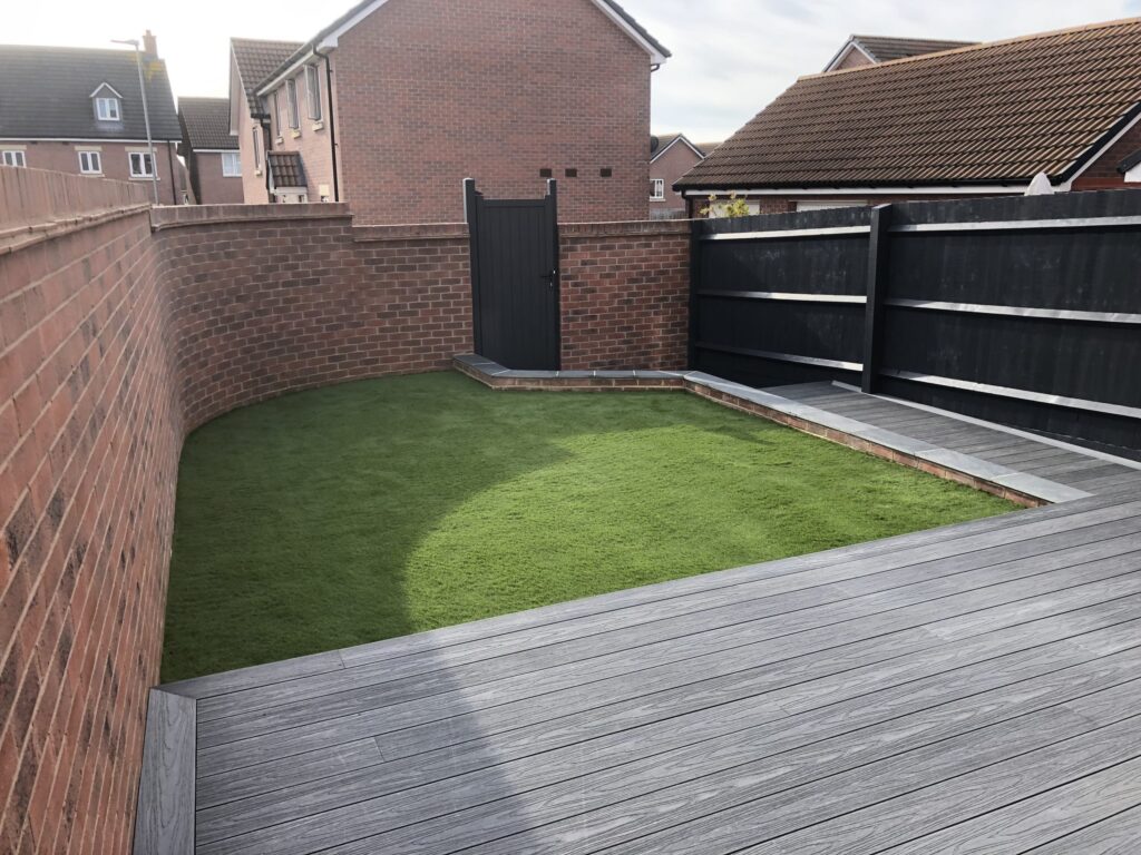 C96D4ED3-7D02-4E20-9C40-8CF3D10129A0-1-scaled (1) NeoTimber Composite Decking In Swindon